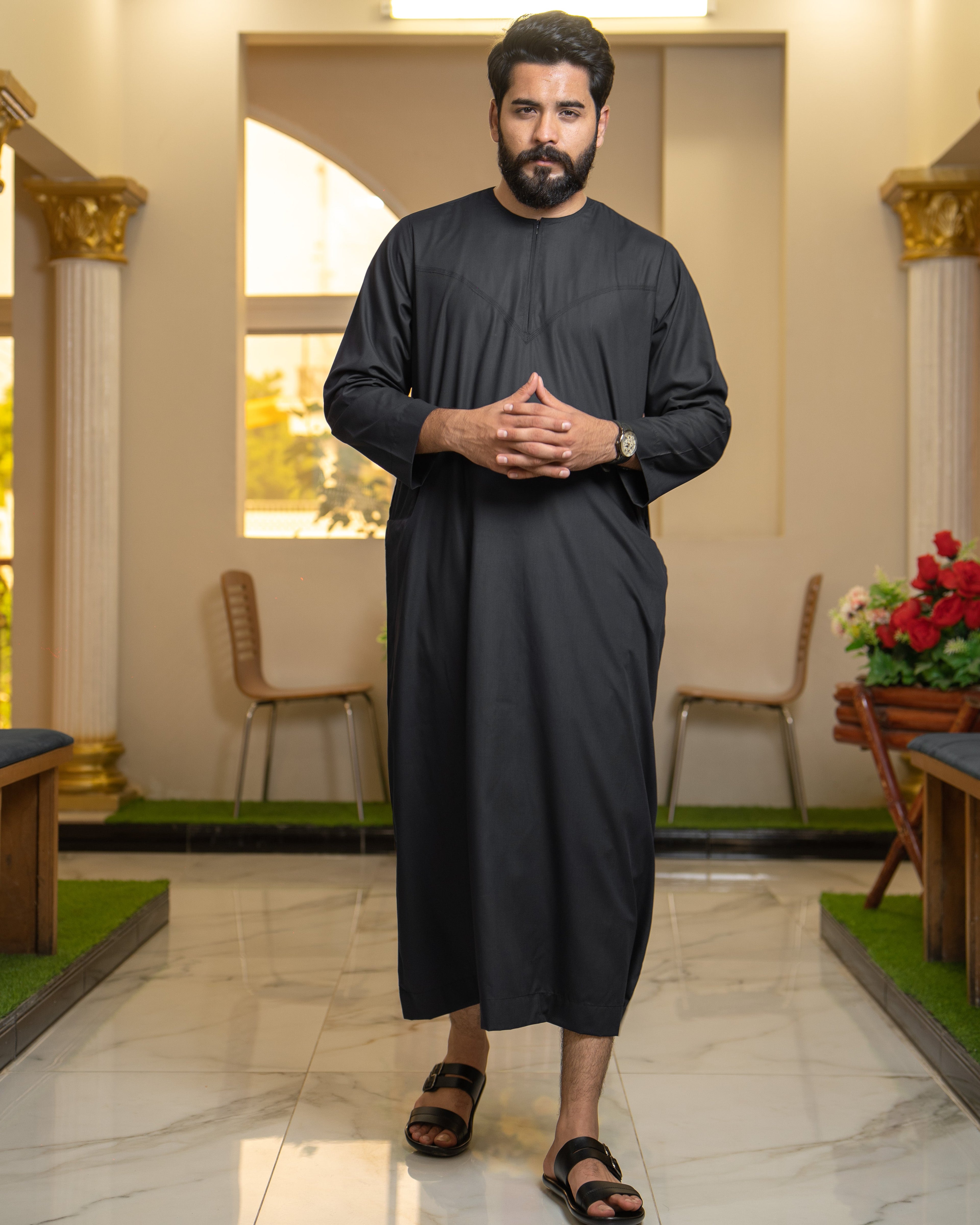 Emirati Black Thobe Ilmi Variety Store